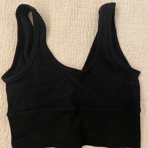 Simple black tank